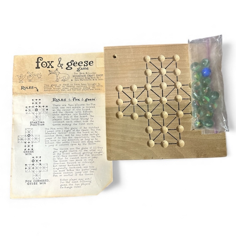 Vintage Handmade Fox & Geese Wooden Game‎ Dick Schnacke's Mountain Craft Shop